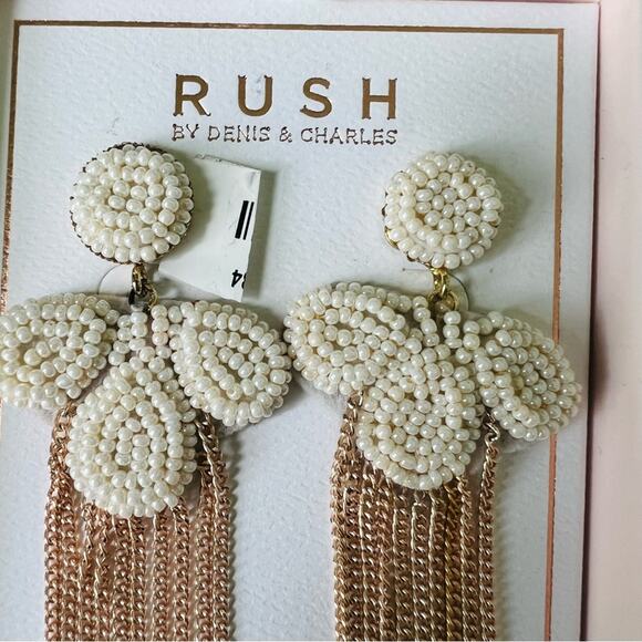 Rush Faux Pearl Cluster Drop Earrings NWT - Picture 10 of 13